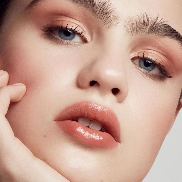 Блеск-бальзам для губ Fenty Beauty Pro Kiss'r Luscious Lip Balm &ndash; оттенок Latte Lips, 12 мл 71279843798 фото