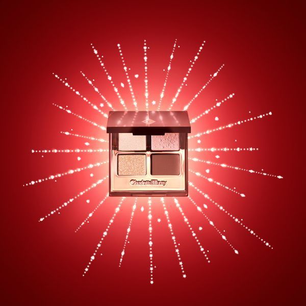 Палетка теней Charlotte Tilbury Luxury Palette - Queen of luck 5.2 g 31910838631 фото